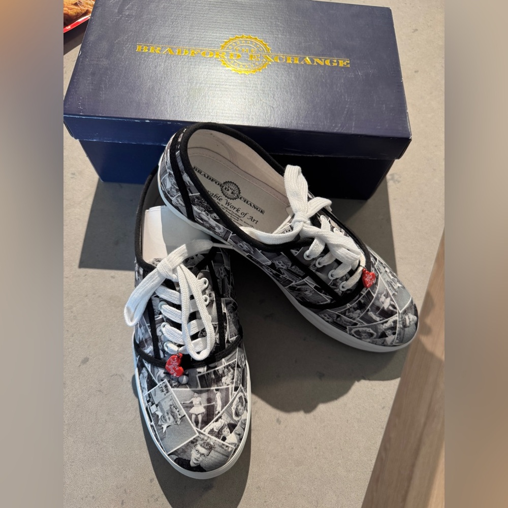 Bradford Exchange I Love Lucy shoes